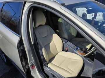 Volvo XC60 I SUV Facelifting 2.0 T5 DRIVE-E 245KM 2017 Volvo XC 60 2.0 Benzyna 245 KM, Panorama, Skóra,, zdjęcie 28