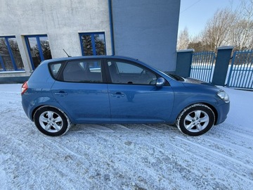 Kia Ceed I Hatchback 5d Facelifting 1.6 DOHC CVVT 126KM 2009 Kia Cee'd Ceed Lift 1.6B Lift 2009r Automat, zdjęcie 11