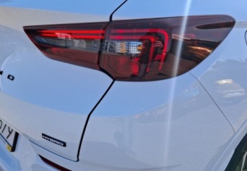 Opel 2024 Opel Grandland 1.2 T mHEV Ultimate SS eDTC6 1.2 Benzyna 136KM, zdjęcie 16