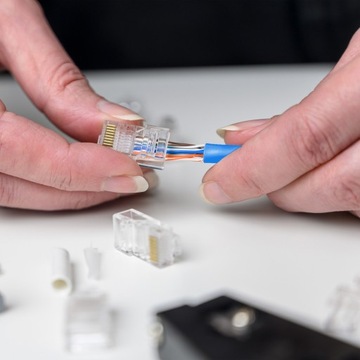 KABEL SIECIOWY LAN RJ45 CAT 5E UTP PRZEWÓD INTERNETOWY 305M PRĘDKOŚĆ 1 Gb/s