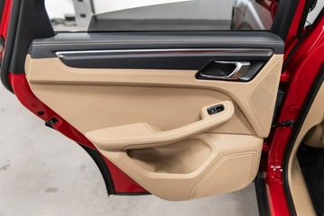 Porsche Macan SUV Facelifting II 2.0  265KM 2022 Porsche Macan T. 265 KM. Pakiet Chrono. Bezwypad., zdjęcie 32