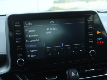 Toyota C-HR I Crossover Facelifting 1.8 Hybrid 122KM 2022 Toyota C-HR 1.8 Hybrid, Serwis ASO, Automat, zdjęcie 11