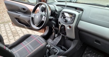 Peugeot 108 2015 Peugeot 108 1,0 70KM Benzyna 5-Drzwi Klima Led Serwis Benzyna 70KM, zdjęcie 12