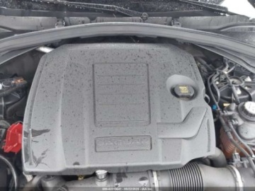 Jaguar E-Pace 2020 Jaguar E-Pace Prestige p300 2.0 Benzyna 296KM, zdjęcie 13