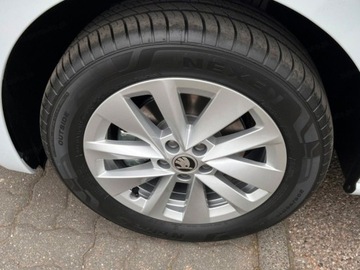 Skoda Scala Hatchback Facelifting 1.0 TSI 115KM 2025 SKODA Scala Edition 130 1.0 TSI Hatchback 115KM 2025, zdjęcie 13