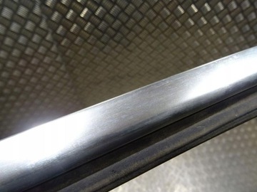 MERCEDES GL X166 LIŠTA OKNO PŘEDNÍ PRAVÁ LEVÝ