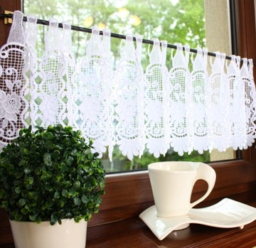 Заздростка Гипюровая белая штора для кухни 40