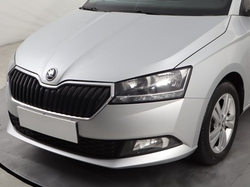 Skoda Fabia III Kombi Facelifting 1.0 TSI 95KM 2021 Skoda Fabia 1.0 TSI, Salon Polska, Serwis ASO, zdjęcie 14