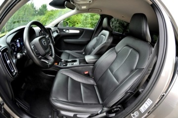 Volvo XC40 Crossover Plug-In 1.5 T4 Plug-in Hybrid 211KM 2021 Volvo XC 40 T4 211KM Plug-in Hybryda Full Led Navi, zdjęcie 7