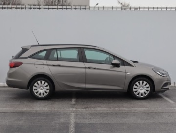 Opel Astra K Sports Tourer 1.6 CDTI 110KM 2016 Opel Astra 1.6 CDTI, Salon Polska, Serwis ASO, zdjęcie 5