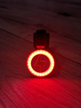 СВЕТОДИОДНЫЕ ЗАДНИЕ ВЕЛОСИПЕДНЫЕ ФОНАРИ МОЛНИЯ АККУМУЛЯТОРНАЯ