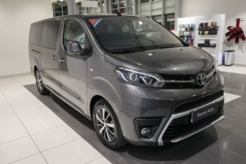 Toyota 2022 Toyota Proace Verso 2.0 D4-D Long Family 2.0 Diesel 145KM, zdjęcie 2