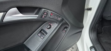 Audi A5 8T Coupe 2.0 TFSI 211KM 2010 Audi A5 Coupe 2.0 Turbo 211ps Quattro S-line rej. PL AF 19" Efektowna, zdjęcie 16
