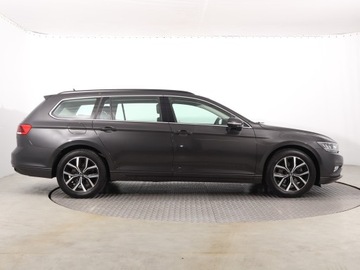Volkswagen Passat B8 Variant Facelifting 1.5 TSI EVO 150KM 2022 VW Passat 1.5 TSI, Salon Polska, 1. Właściciel, zdjęcie 5