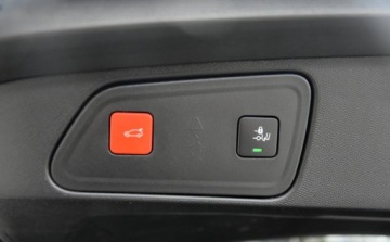 Peugeot 3008 II Plug-In Hybrid Facelifting 1.6 HYBRID4 300KM 2021 Peugeot 3008 SKORA Alusy LED Navi. BLIS linne assist Grzane fotele 1.6, zdjęcie 22