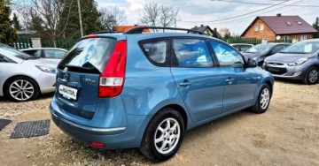 Hyundai i30 I CW Facelifting 1.6 DOHC CVVT 126KM 2010 Hyundai i30 BENZYNA KLIMATYZACJA super okazja polecamy 1.6 Benzyna, zdjęcie 12