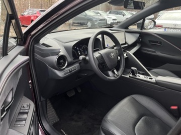 Toyota C-HR II SUV 2.0 Hybrid Dynamic Force 197KM 2024 Toyota C-HR 2.0 Hybrid Executive 2.0 Hybrid Dynami, zdjęcie 5