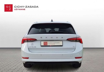 Skoda Octavia IV Kombi Plug-in 1.4 TSI iV Plug-In Hybrid 204KM 2021 Skoda Octavia 1.4iV PHEV 204KM Style DSG Kessy Virtual Podgrz.szybafotele, zdjęcie 3