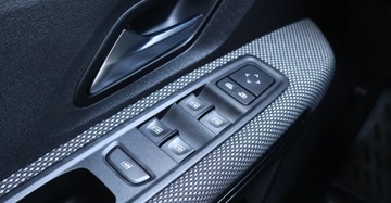 Dacia Jogger 1.0 TCe 110KM 2022 Dacia Jogger (nr. 221) 1.0 110KM Kamera Tempomat Klima Gwarancja Benzyna, zdjęcie 25