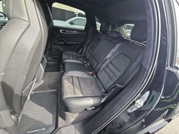 Porsche Cayenne III 2023 Porsche Cayenne GTS 2023 4.0 Benzyna 453KM, zdjęcie 11