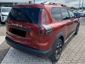Dacia Jogger 2026 Od ręki - Journey 7-miejsc 1.8 Full Hybrid 155KM, zdjęcie 2