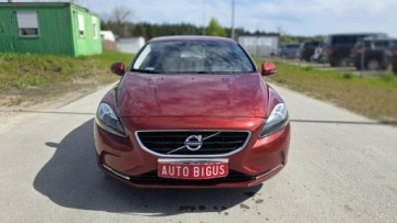 Volvo V40 II Hatchback 2.0 D3 150KM 2012 Volvo V40 zarejestrowane, zdjęcie 1
