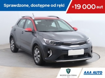 Kia Stonic I Crossover Facelifting 1.0 T-GDI 100KM 2022 Kia Stonic 1.0 T-GDI, Serwis ASO, VAT 23%, Klima