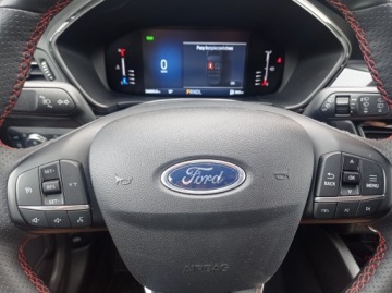 Ford Escape III 2024 Ford Escape 2,5 Hybryda AWD 4x4, zdjęcie 8