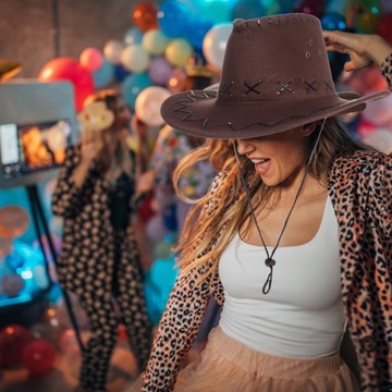 КОВБОЙСКАЯ ШЛЯПА КАНТРИ-ВЕСТЕРН ДЛЯ ВЗРОСЛЫХ