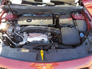 Mercedes GLB 2022 Mercedes-Benz GLB 250 4Matic 2022 2.0l 2.0 Benzyna 221KM, zdjęcie 6