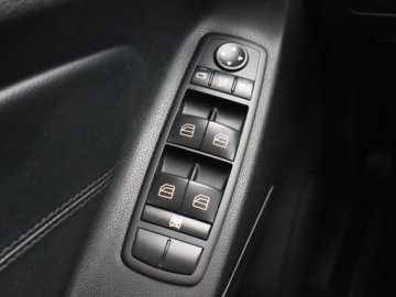 Mercedes Klasa M W164 Off-roader Facelifting 3.0 V6 (350 CDI) 231KM 2010 Mercedes ML ML 350 CDI, 227 KM, 4X4, Automat, zdjęcie 16