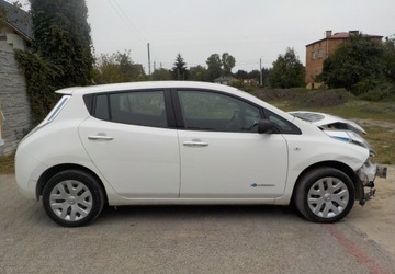 Nissan Leaf I Hatchback 5d Facelifting Elektryczny 109KM 2016 Nissan Leaf Okazja Elektryczny 109KM, zdjęcie 14