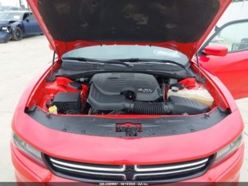 Dodge Charger VII 2022 Dodge Charger sxt, 2022r., 3.6L 3.6 Benzyna 292KM, zdjęcie 7