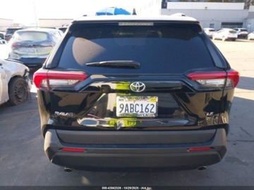 Toyota RAV4 V 2021 Toyota RAV4 LE, od ubezpieczalni 2.5 Benzyna 203KM, zdjęcie 6