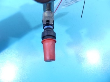 LIŠTA VSTŘIKOVAČE SUBARU IMPREZA III GH 1.5B