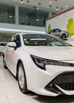 Toyota Corolla XII TS Kombi 1.8 Hybrid 122KM 2022 Toyota Corolla 1.8 Hybrid Comfort 1.8 Hybryda 122KM, zdjęcie 13