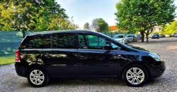 Opel Zafira B 1.8 ECOTEC 140KM 2011 Opel Zafira 1.8 BENZYNA 7 FOTELI SKORA nawigacja 2x PDC okazja polec, zdjęcie 8