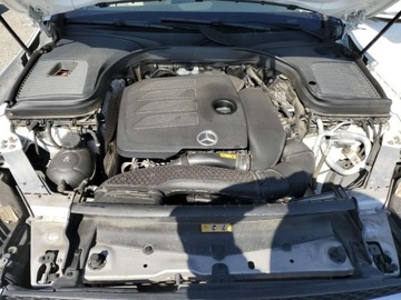 Mercedes GLC C253 2021 Mercedes-Benz GLC 300 4Matic 2021 2.0l 2.0 Benzyna 255KM, zdjęcie 6
