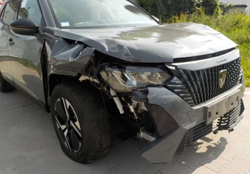 Peugeot 2008 II SUV Facelifting 1.2 PureTech 130KM 2024 Peugeot 2008 Okazja 1.2 Benzyna 130KM, zdjęcie 1