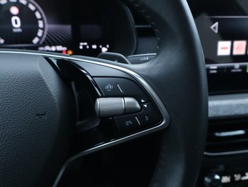 Skoda Kamiq Crossover Facelifting 1.0 TSI 115KM 2024 Skoda Kamiq 1.0 TSI, Salon Polska, 1. Właściciel, zdjęcie 15