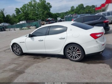 Maserati Ghibli III 2015 Maserati Ghibli S Q4 2015 3.0l 3.0 Benzyna 404KM, zdjęcie 2