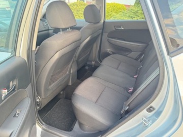 Hyundai i30 I Hatchback 1.4 109KM 2010 Hyundai i30 1.4 109KM Klima 4szyby 1- reka Sprawdz 1.4 Benzyna 109KM, zdjęcie 29