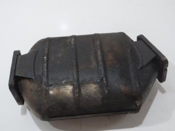 PUSZKA KATALIZATORA BMW E60 E61 N47 2.0D 7806807 (4623714)