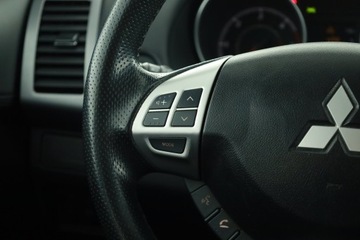 Mitsubishi Outlander II 2.0 DID DOHC 140KM 2010 Mitsubishi Outlander 2.0 DI-D, Salon Polska, zdjęcie 10