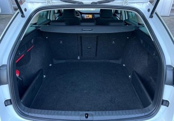 Skoda Octavia IV Kombi 1.0 TSI 110KM 2022 Skoda Octavia Ambition Pakiet Selection, FV 23, Kamera cofania, Tempomat,, zdjęcie 9