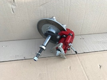 LIGIER JS50 TYŁ ŁOŻYSKO PIASTA TARCZA DOCISK IGŁA