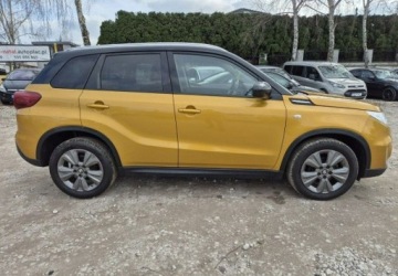 Suzuki Vitara III SUV Facelifting 1.4 BoosterJet 140KM 2019 Suzuki Vitara Lift 4x4 Bogata wersja 1.4 Benzyna 140KM, zdjęcie 12