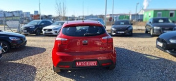 Kia Rio III Hatchback 3d 1.2 DOHC CVVT 85KM 2012 Kia Rio super stan, zdjęcie 5