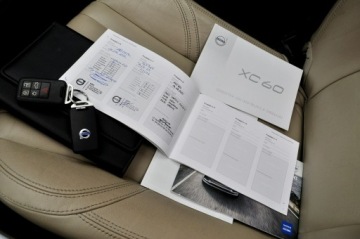 Volvo XC60 I SUV Facelifting 2.0 D4 DRIVE-E 190KM 2017 Volvo XC 60 2,0 190KM D4 Automat Navi Skóra, zdjęcie 39