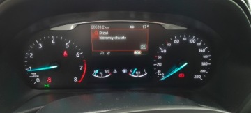 Ford Fiesta VIII Hatchback 5d 1.0 Eco Boost 100KM 2021 FORD FIESTA 1.0 ECOBOOST 101KM, zdjęcie 17